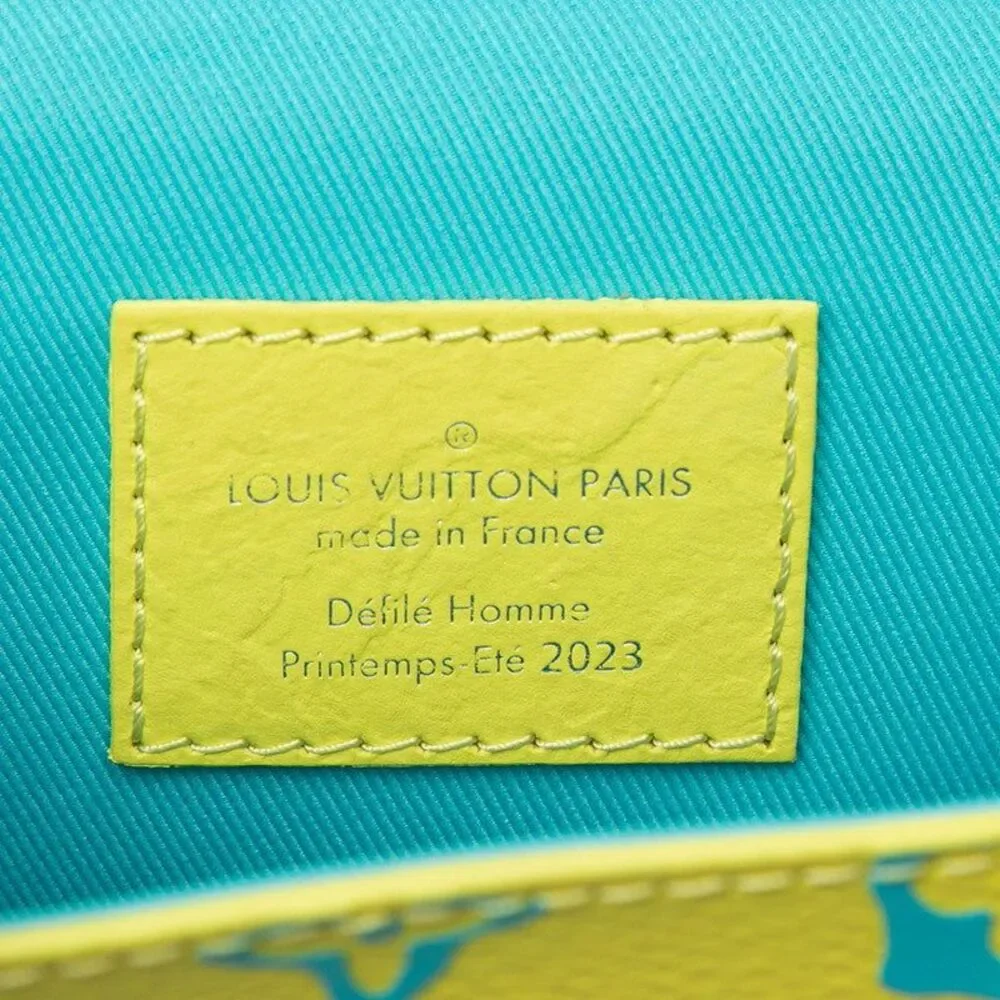Louis Vuitton Monogram Vertical Trunk Wearable Wallet